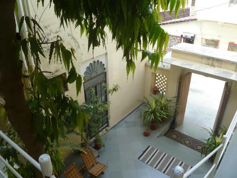 Aashiya Haveli Hotel Udaipur Buitenkant foto